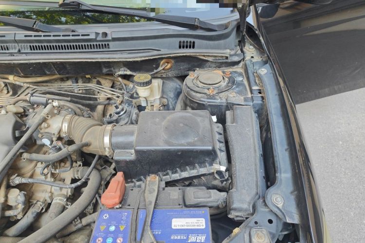 Used BYD L3 2012 1.5L Manual Comfort Edition Engine Bay Left