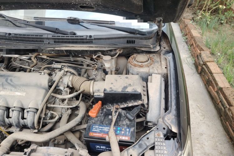 Used BYD L3 2012 1.5L Manual Comfort Edition Engine Bay Left
