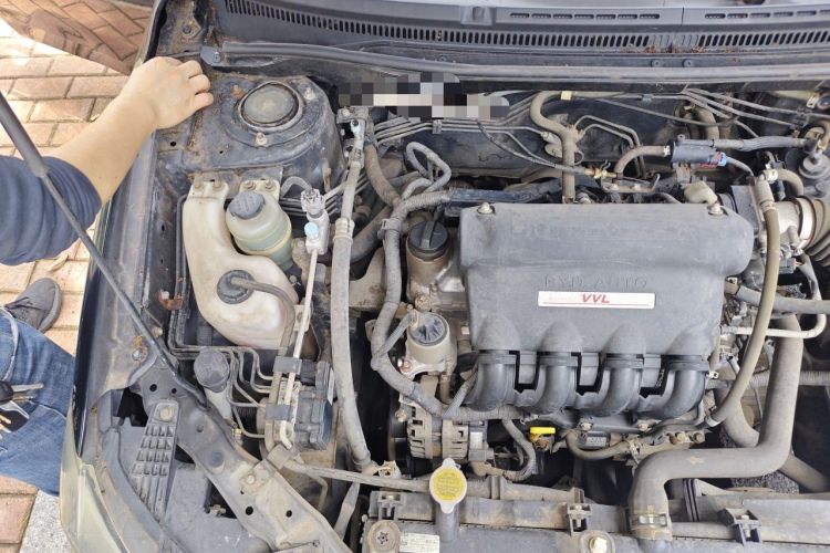 Used BYD L3 2012 1.5L Manual Comfort Edition Engine Bay Right
