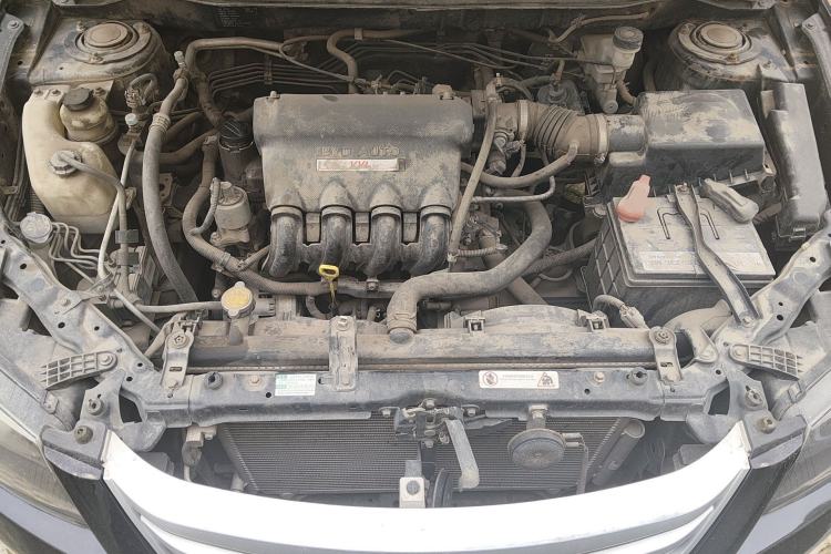 Used BYD L3 2012 1.5L Manual Luxury Version Engine Bay