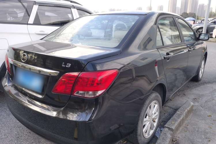 Used BYD L3 2012 1.5L Manual Comfort Edition Exterior 3