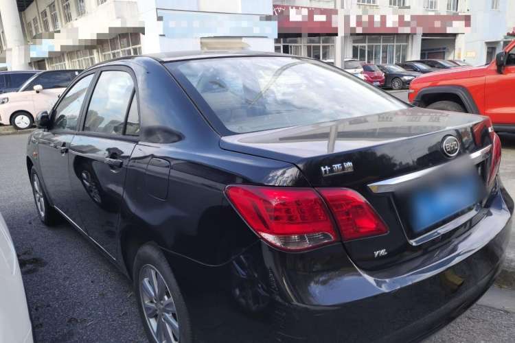 Used BYD L3 2012 1.5L Manual Comfort Edition Exterior 5