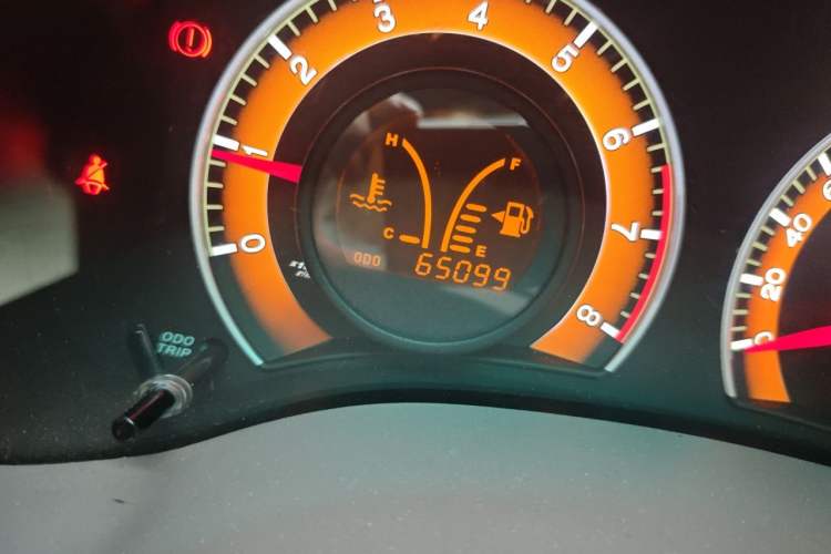 Used BYD L3 2012 1.5L Manual Luxury Version Odometer Close Up