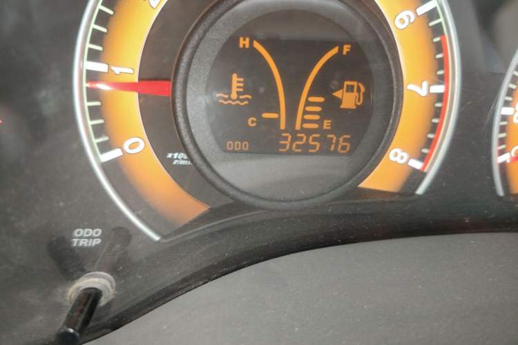 Used BYD L3 2012 1.5L Manual Comfort Edition Odometer Close Up