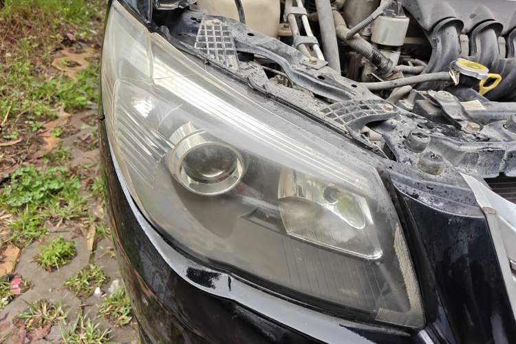 Used BYD L3 2012 1.5L Manual Comfort Edition Right Front Headlight