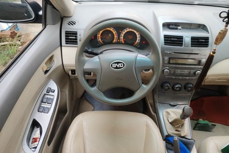 Used BYD L3 2012 1.5L Manual Comfort Edition Steering Wheel