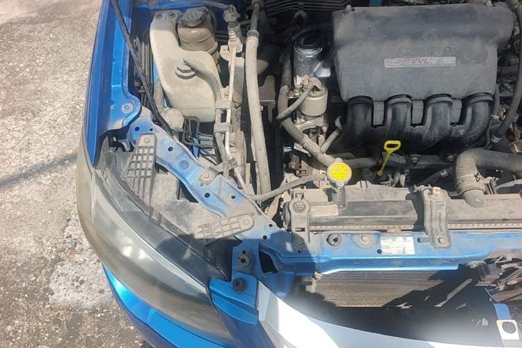 Used BYD L3 2012 1.5L Manual Comfort Edition Engine Bay Right