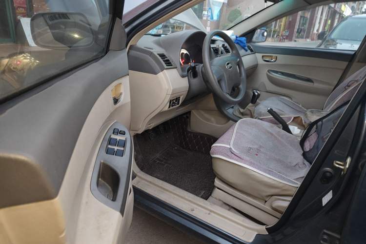Used BYD L3 2012 1.5L Manual Comfort Edition Driver Seat