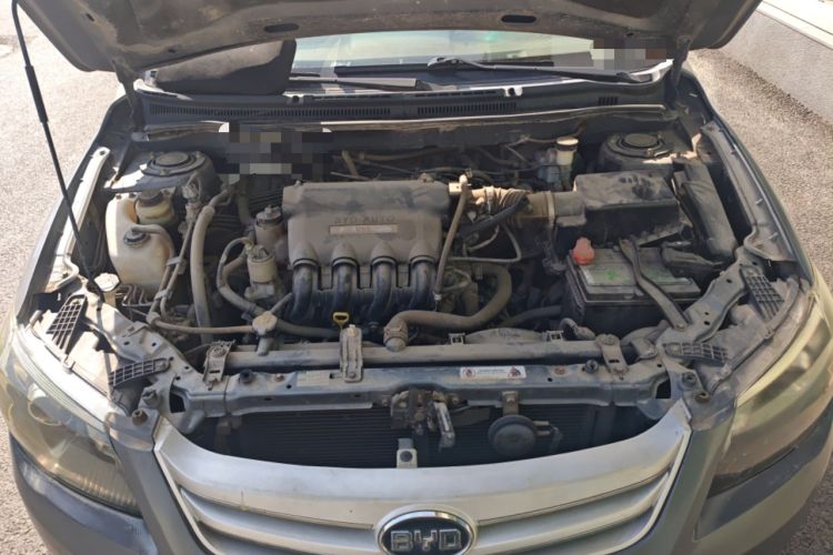 Used BYD L3 2012 1.5L Manual Comfort Edition Engine Bay