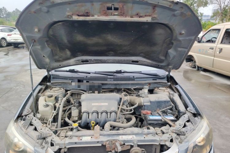 Used BYD L3 2012 1.5L Manual Comfort Edition Engine Bay