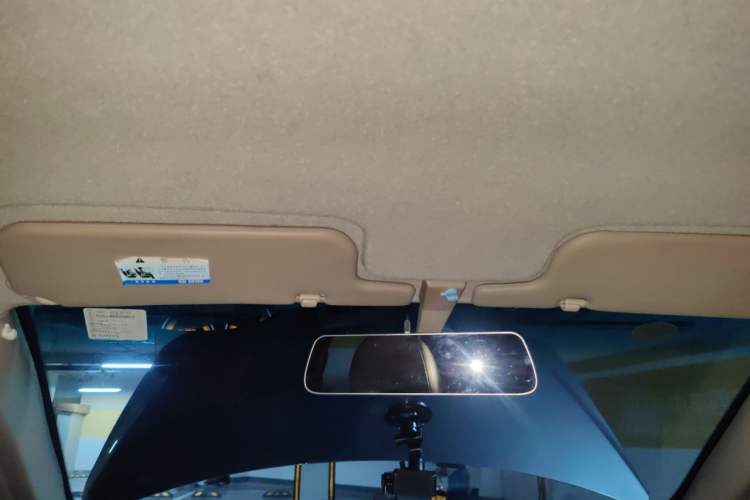 Used BYD L3 2012 1.5L Manual Comfort Edition Headliner