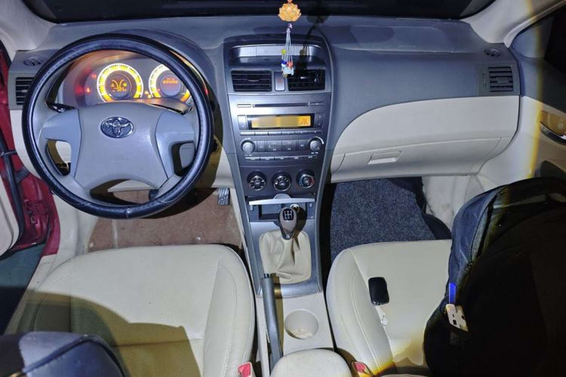 Used BYD L3 2012 1.5L Manual Comfort Edition Center Console