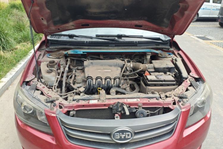 Used BYD L3 2012 1.5L Manual Comfort Edition Engine Bay