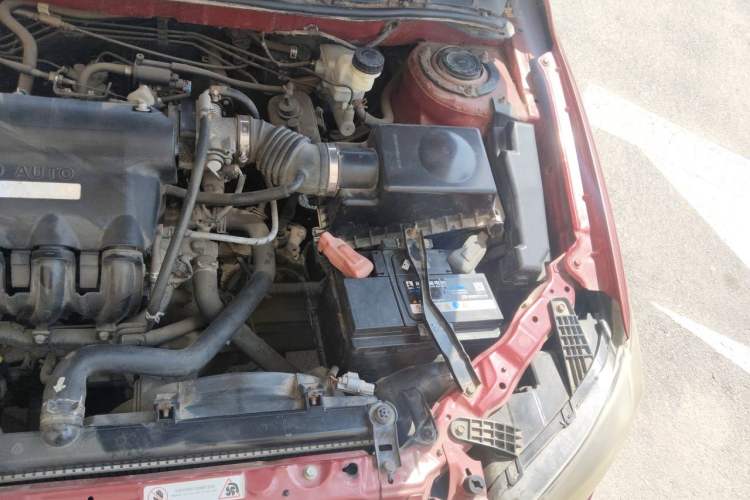 Used BYD L3 2012 1.5L Manual Luxury Version Engine Bay Left