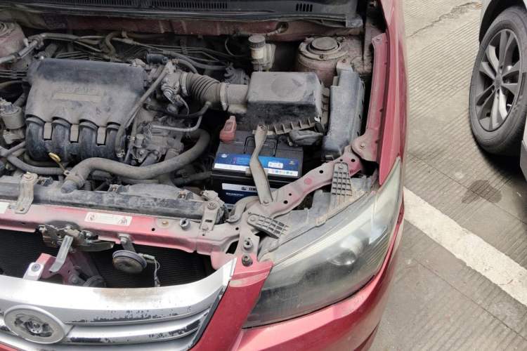Used BYD L3 2012 1.5L Manual Comfort Edition Engine Bay Left