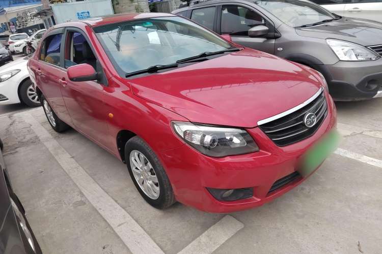 Used BYD L3 2012 1.5L Manual Luxury Version Front Right 45 Deg