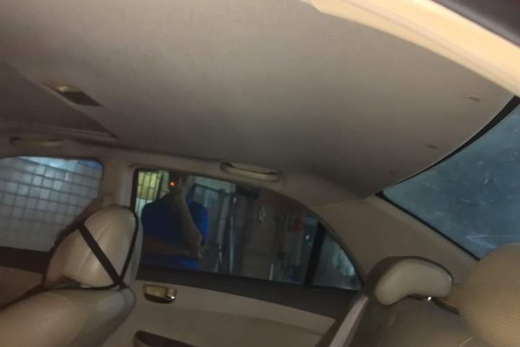 Used BYD L3 2012 1.5L Manual Luxury Version Headliner