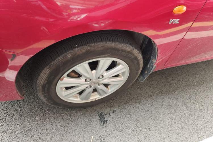 Used BYD L3 2012 1.5L Manual Comfort Edition Left Front Wheel Hub