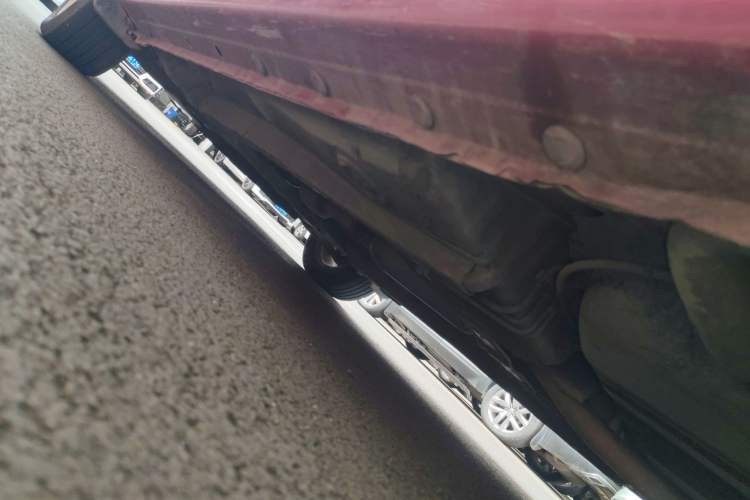 Used BYD L3 2012 1.5L Manual Comfort Edition Left Side Sill