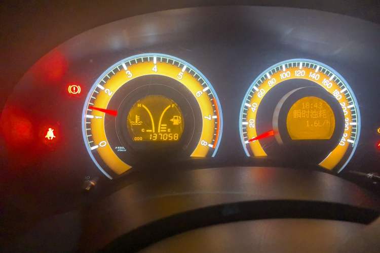 Used BYD L3 2012 1.5L Manual Luxury Version Odometer Close Up