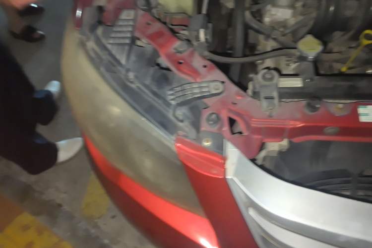 Used BYD L3 2012 1.5L Manual Luxury Version Right Front Headlight