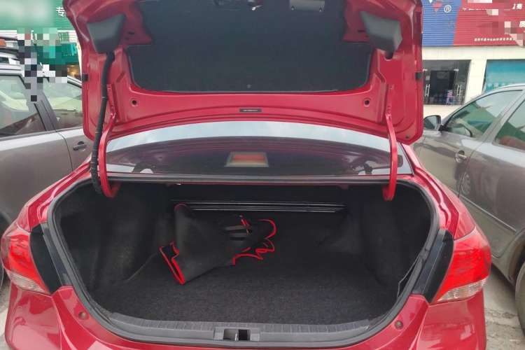 Used BYD L3 2012 1.5L Manual Luxury Version Trunk