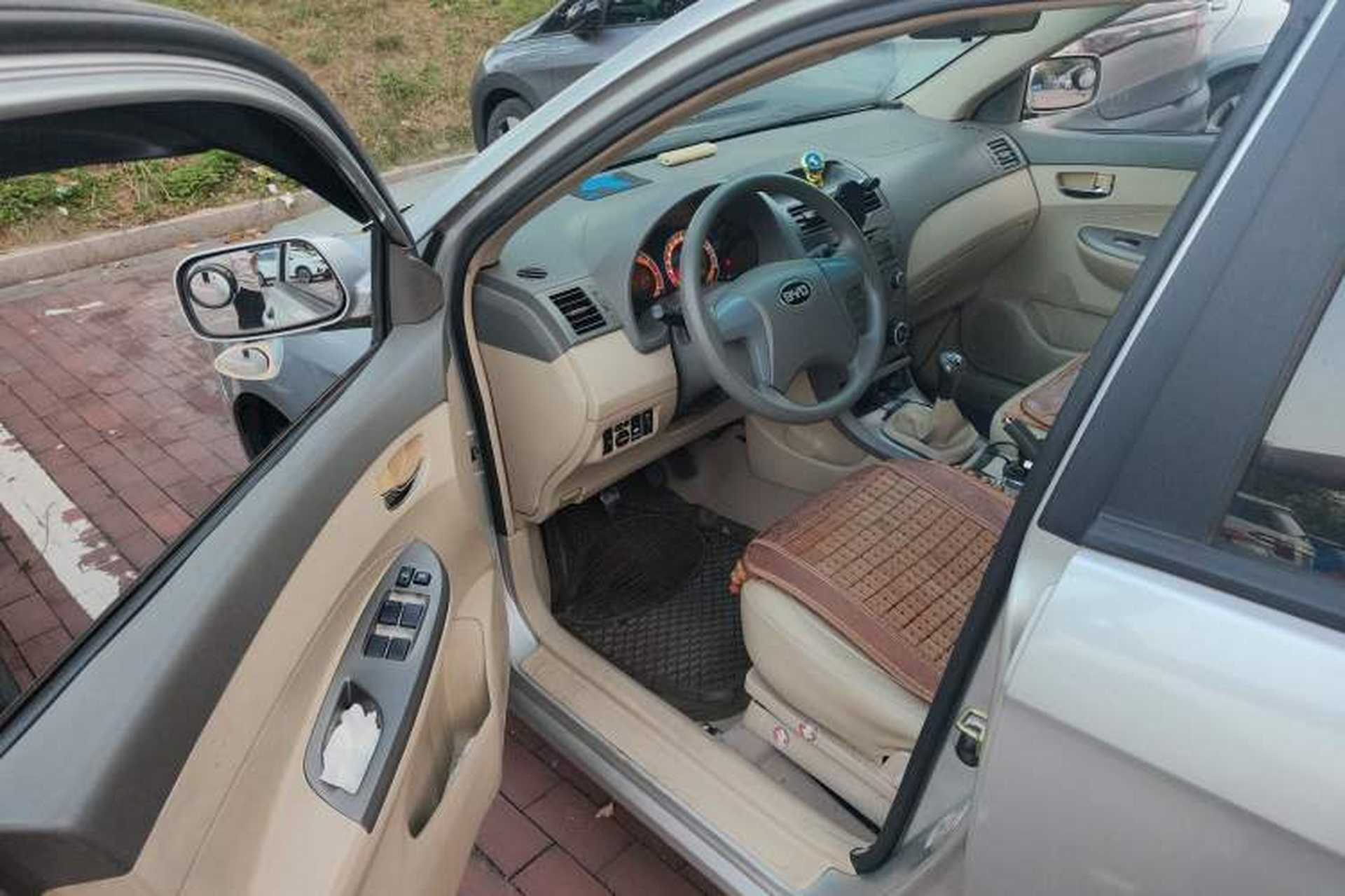 Used BYD L3 2012 1.5L Manual Luxury Version Driver Seat