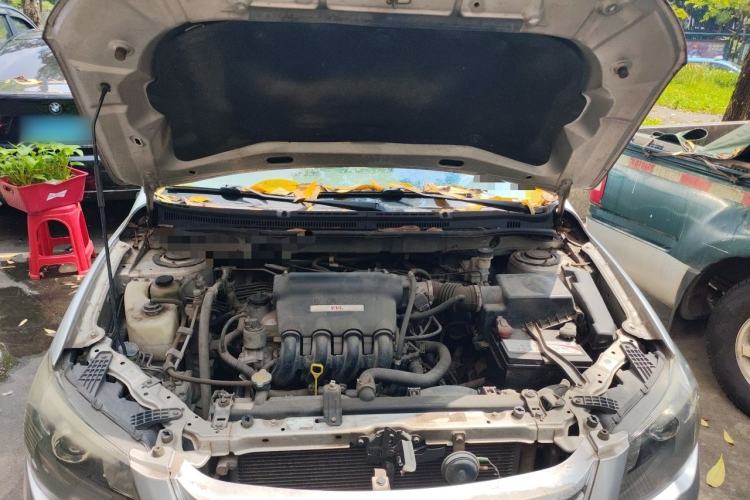 Used BYD L3 2012 1.5L Manual Luxury Version Engine Bay