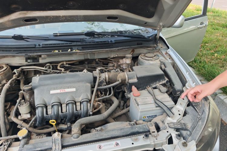 Used BYD L3 2012 1.5L Manual Comfort Edition Engine Bay Left