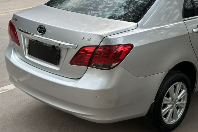 Used BYD L3 2012 1.5L Manual Comfort Edition Exterior 2