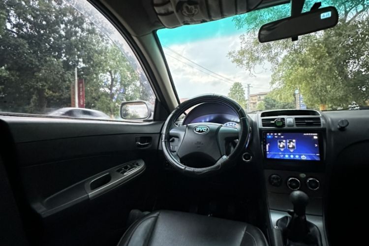 Used BYD L3 2012 1.5L Manual Comfort Edition Interior 3