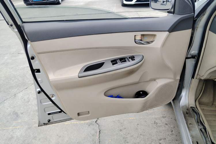 Used BYD L3 2012 1.5L Manual Comfort Edition Left Front Door Interior