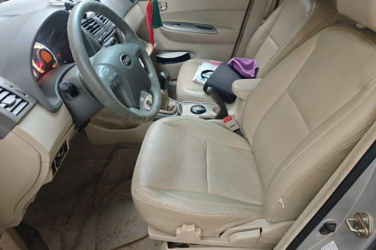 Used BYD L3 2012 1.5L Manual Luxury Version Left Front Seat