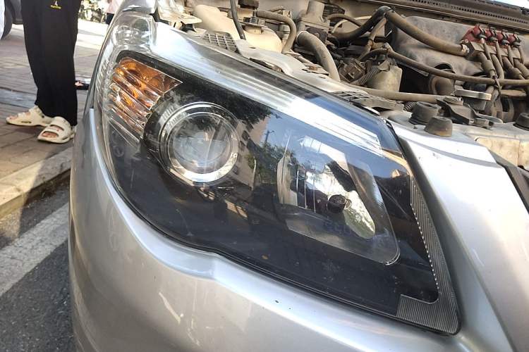 Used BYD L3 2012 1.5L Manual Comfort Edition Right Front Headlight