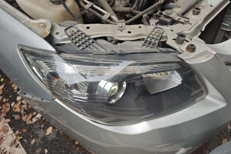 Used BYD L3 2012 1.5L Manual Luxury Version Right Front Headlight
