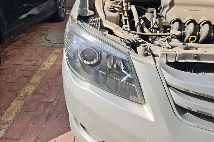 Used BYD L3 2012 1.5L Manual Comfort Edition Right Front Headlight