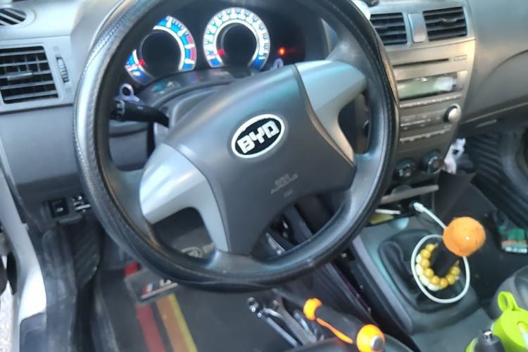 Used BYD L3 2012 1.5L Manual Comfort Edition Steering Wheel