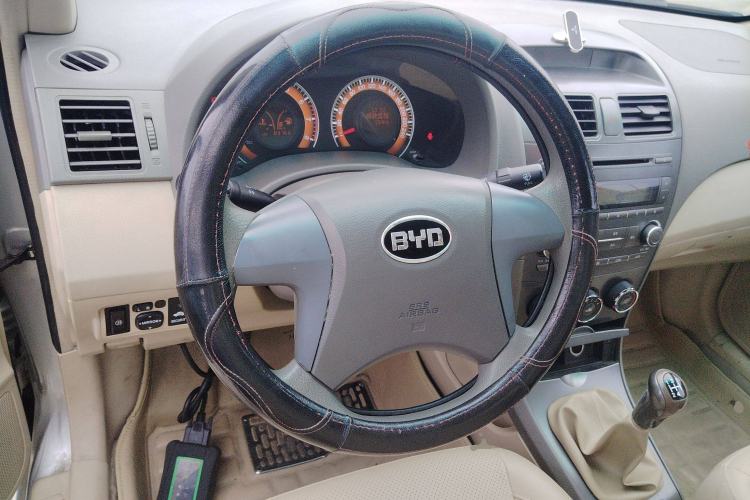 Used BYD L3 2012 1.5L Manual Comfort Edition Steering Wheel