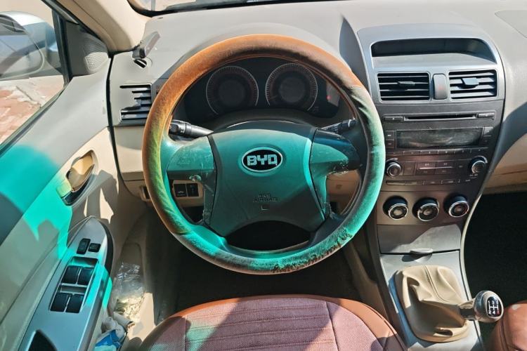 Used BYD L3 2012 1.5L Manual Comfort Edition Steering Wheel