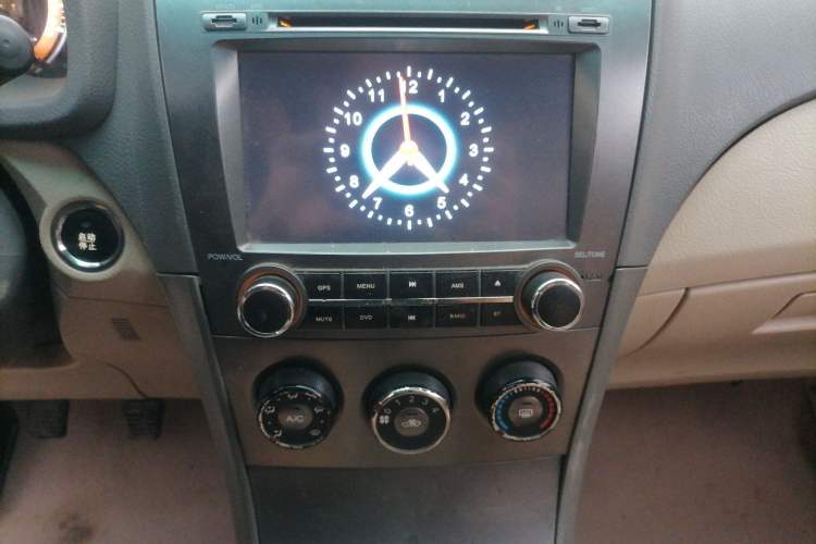 Used BYD L3 2012 1.5L Manual Comfort Edition Audio And AC Panel
