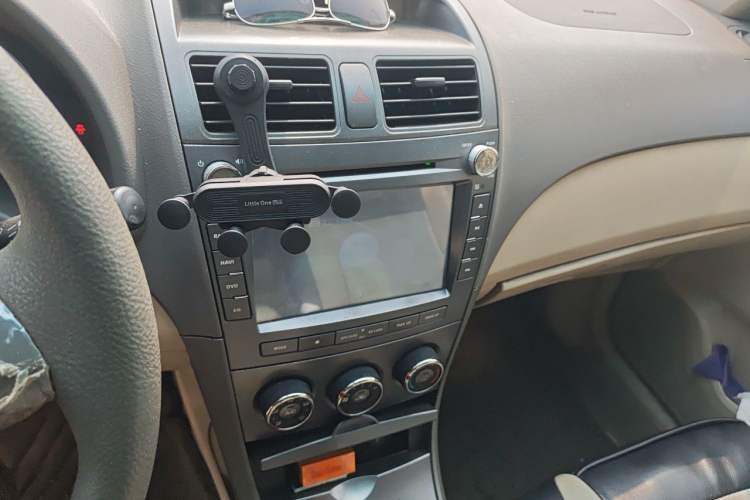Used BYD L3 2012 1.5L Manual Comfort Edition Audio And AC Panel