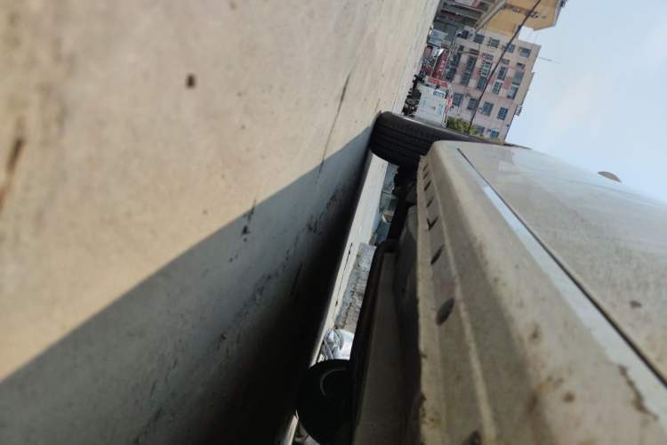 Used BYD L3 2012 1.5L Manual Comfort Edition Chassis Front Right