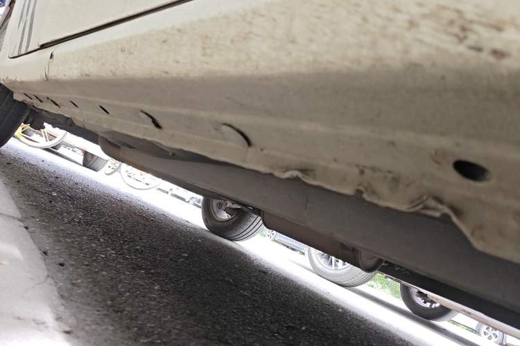 Used BYD L3 2012 1.5L Manual Comfort Edition Chassis Front Right