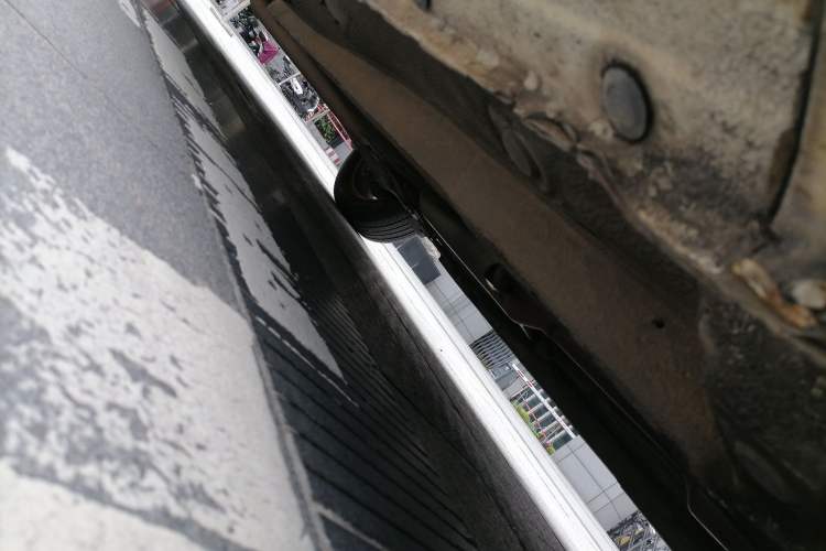 Used BYD L3 2012 1.5L Manual Comfort Edition Chassis Front Right