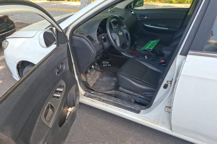 Used BYD L3 2012 1.5L Manual Comfort Edition Driver Seat