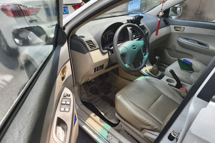 Used BYD L3 2012 1.5L Manual Comfort Edition Driver Seat