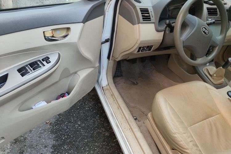Used BYD L3 2012 1.5L Manual Comfort Edition Driver Seat