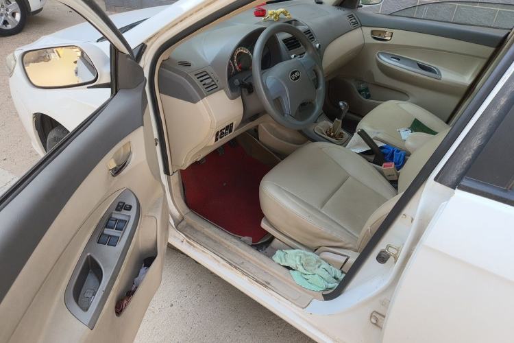 Used BYD L3 2012 1.5L Manual Comfort Edition Driver Seat