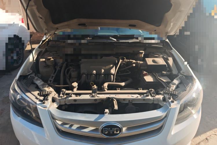 Used BYD L3 2012 1.5L Manual Luxury Version Engine Bay