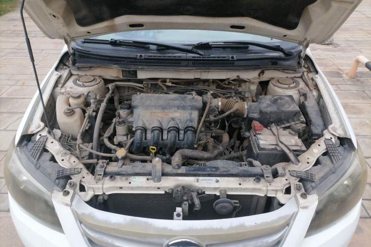 Used BYD L3 2012 1.5L Manual Comfort Edition Engine Bay